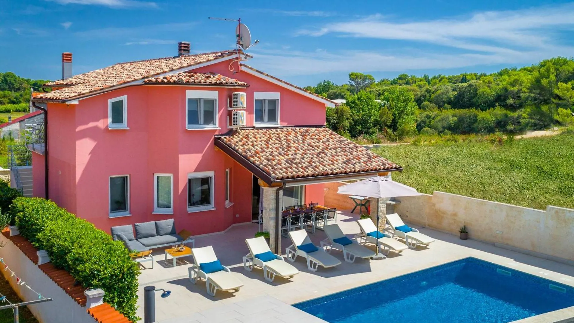 Family Villa Nicole Pula