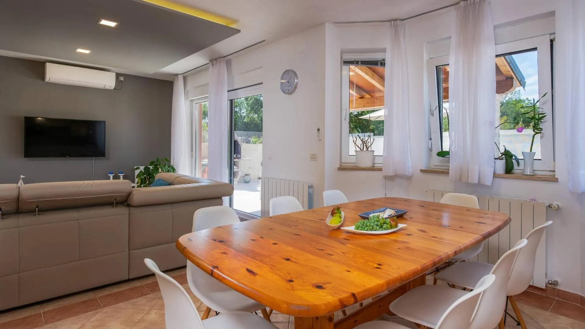 Family Villa Nicole Pula Croatia
