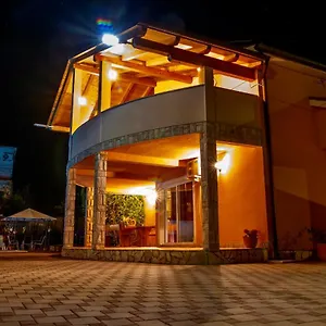  Villa Anita